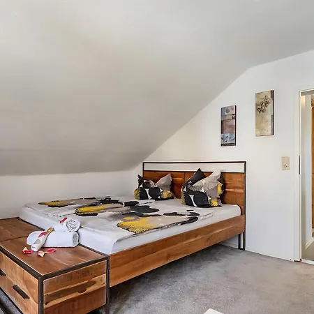 Blick über - Terrasse - 3 - Modern Renoviert